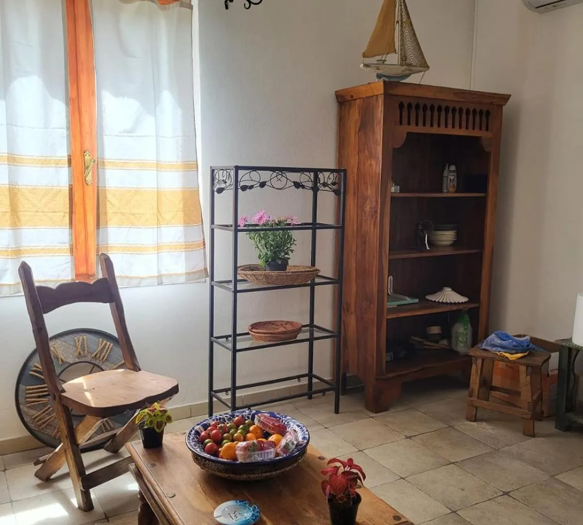 بيت للعطل فيلا Casa Dell'Artista ساريستو سوغليري إيطاليا